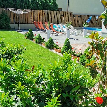 House4U Βίλα Balatonszárszó Εξωτερικό φωτογραφία