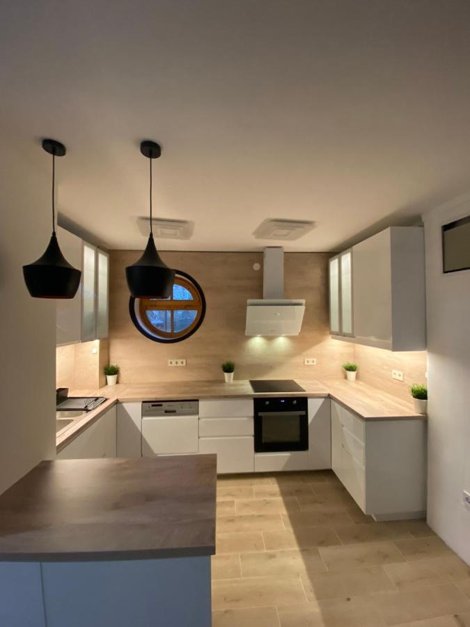 House4U Βίλα Balatonszárszó Εξωτερικό φωτογραφία