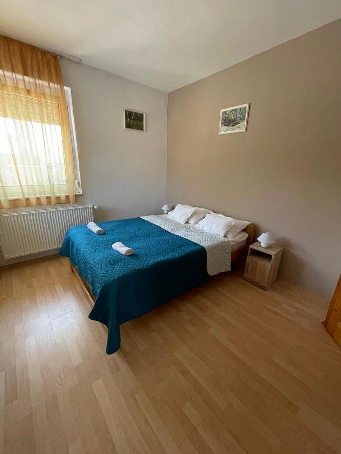 House4U Βίλα Balatonszárszó Εξωτερικό φωτογραφία